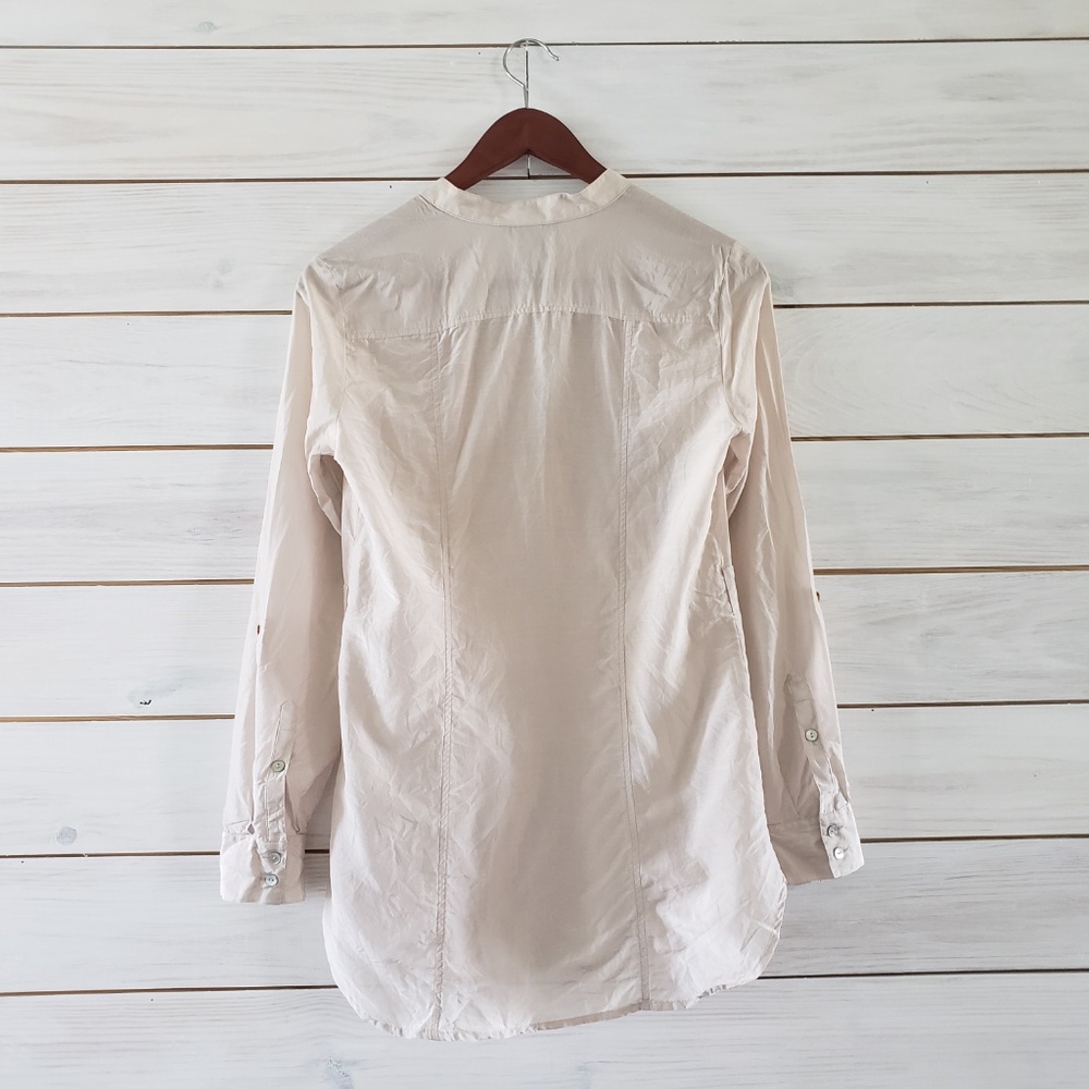 H&M Ruffle Collar Button Down Shirt - Picture 5 of 8